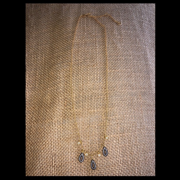 ✨Gold/Sapphire Teardrop Pendant Necklace - Picture 4 of 6